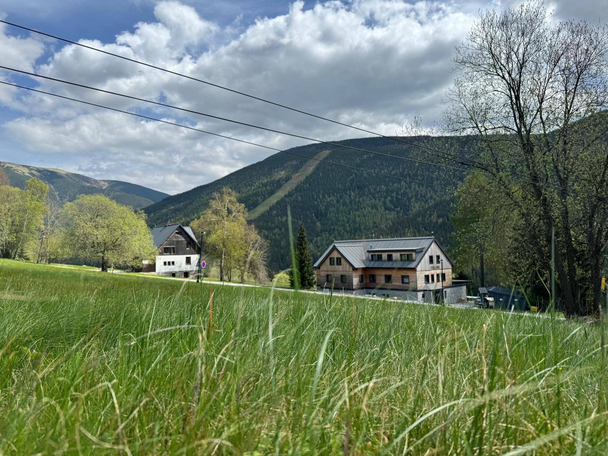 Hotel Výsluní Spindleruv Mlyn Exterior foto